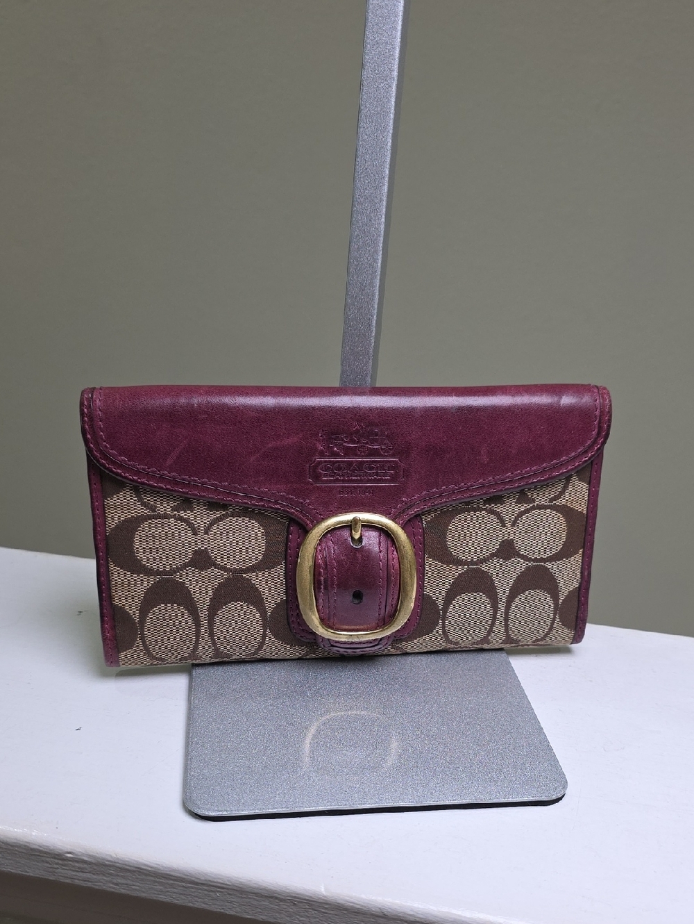 Coach Bleeker Brass/Purple/Signature Print Wallet GUC